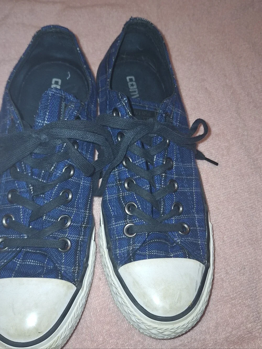 Canvas Low-Top Sneakers - Blue Plaid Size 8